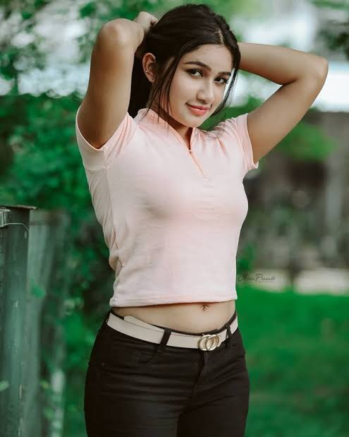 images 2023 05 27T120037.874 - https://visiontechindia.com/wp-content/uploads/2023/05/cute-simple-girl-pic.jpg